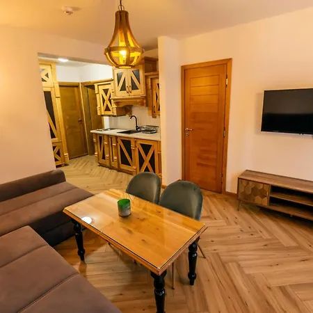 Jahorinski Izlog * Jahorina